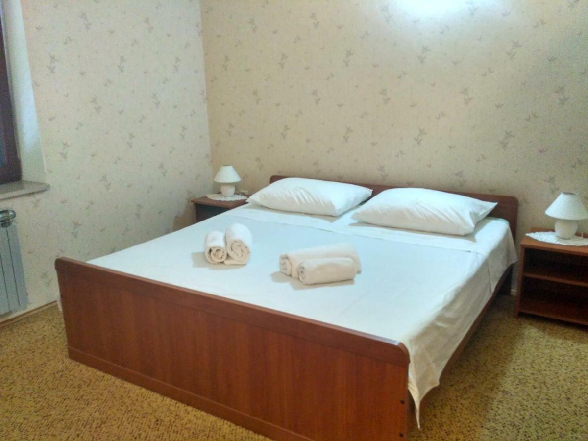 Apartmani Tonica Sukošan Exteriör bild